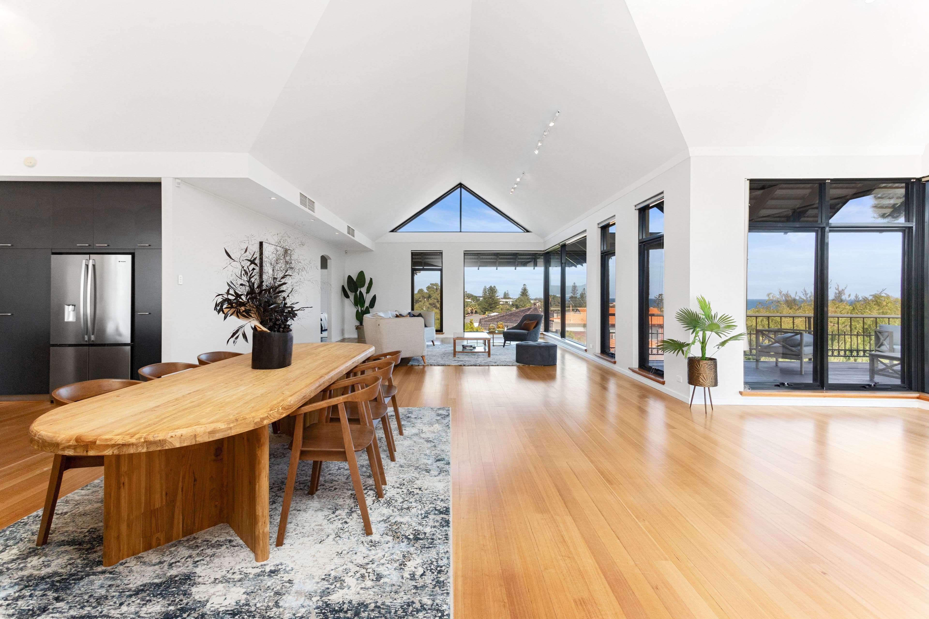37 Kinkuna Way, City Beach WA 6015, City Beach - Thumbnail 2