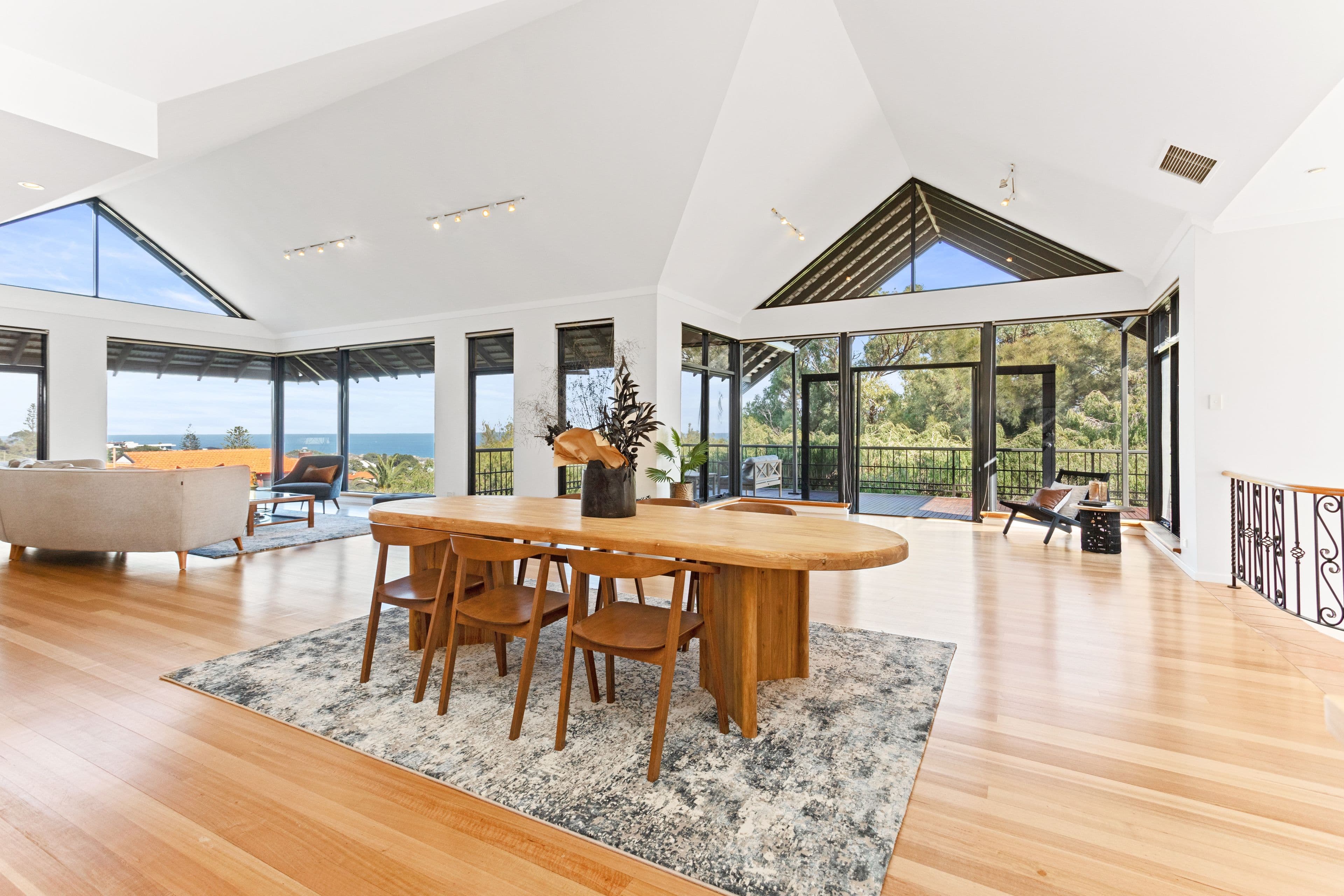 37 Kinkuna Way, City Beach WA 6015, City Beach - Thumbnail 3