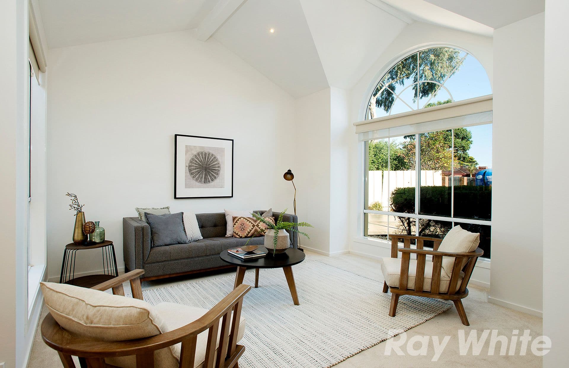 4 Angus Court, Oakleigh South VIC 3167, Oakleigh South - Thumbnail 2