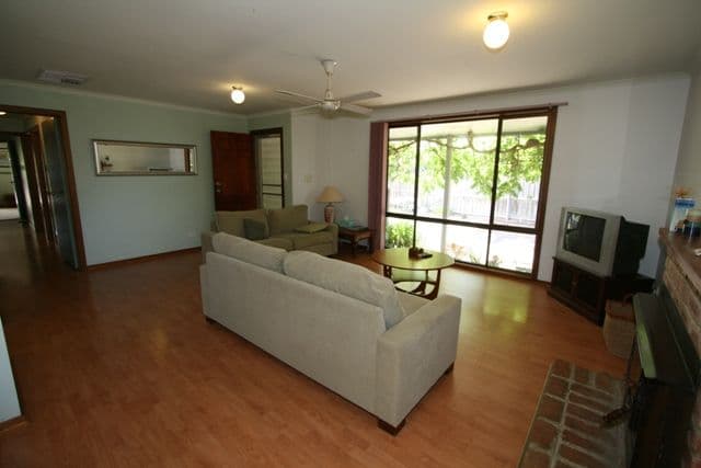 8 Bay Court, Cowes VIC 3922, Cowes - Thumbnail 6
