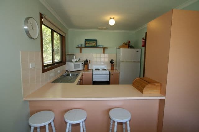 8 Bay Court, Cowes VIC 3922, Cowes - Thumbnail 8