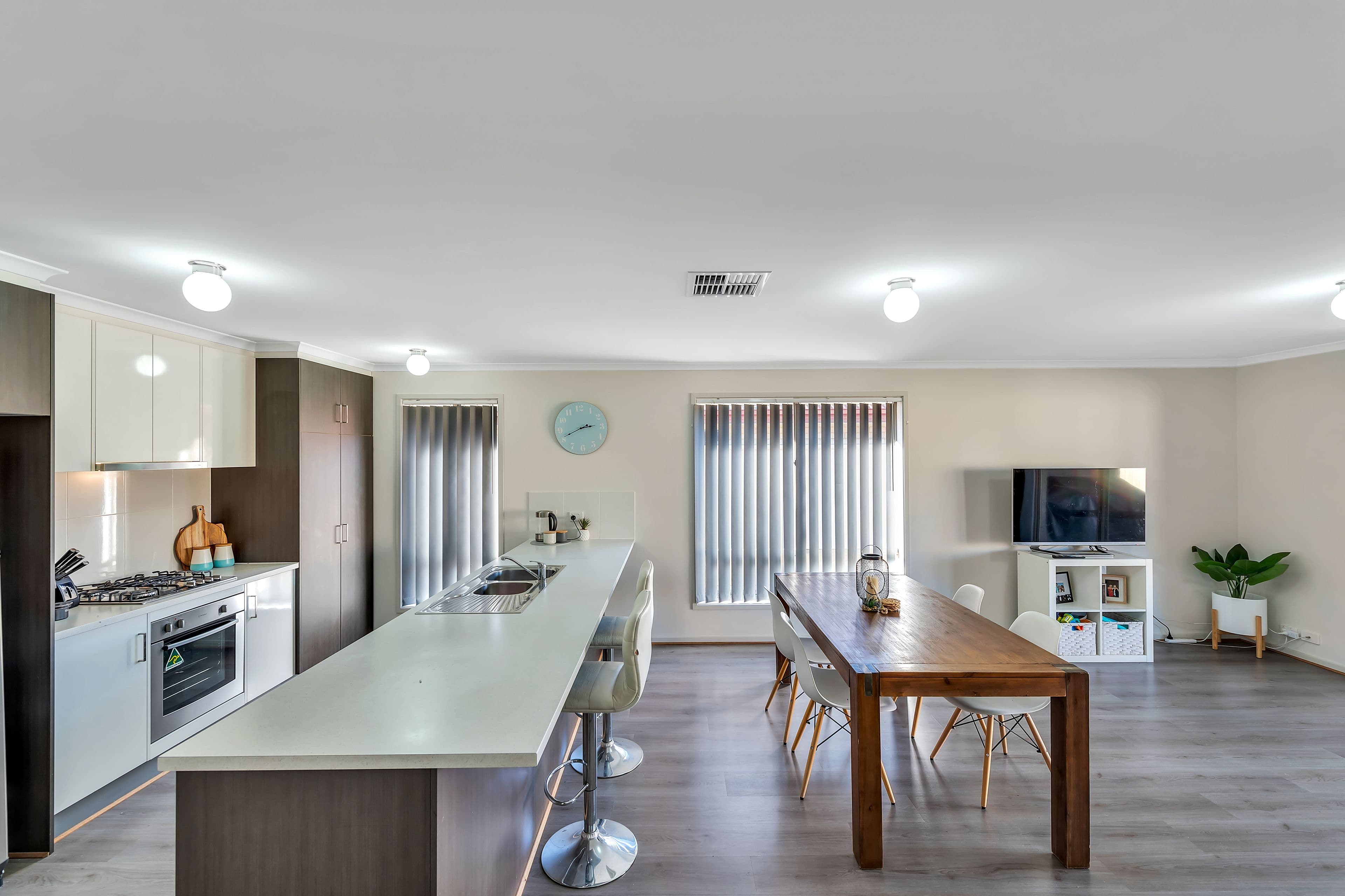 11 Simcoe Avenue, Seaford Meadows SA 5169, Seaford Meadows - Thumbnail 4
