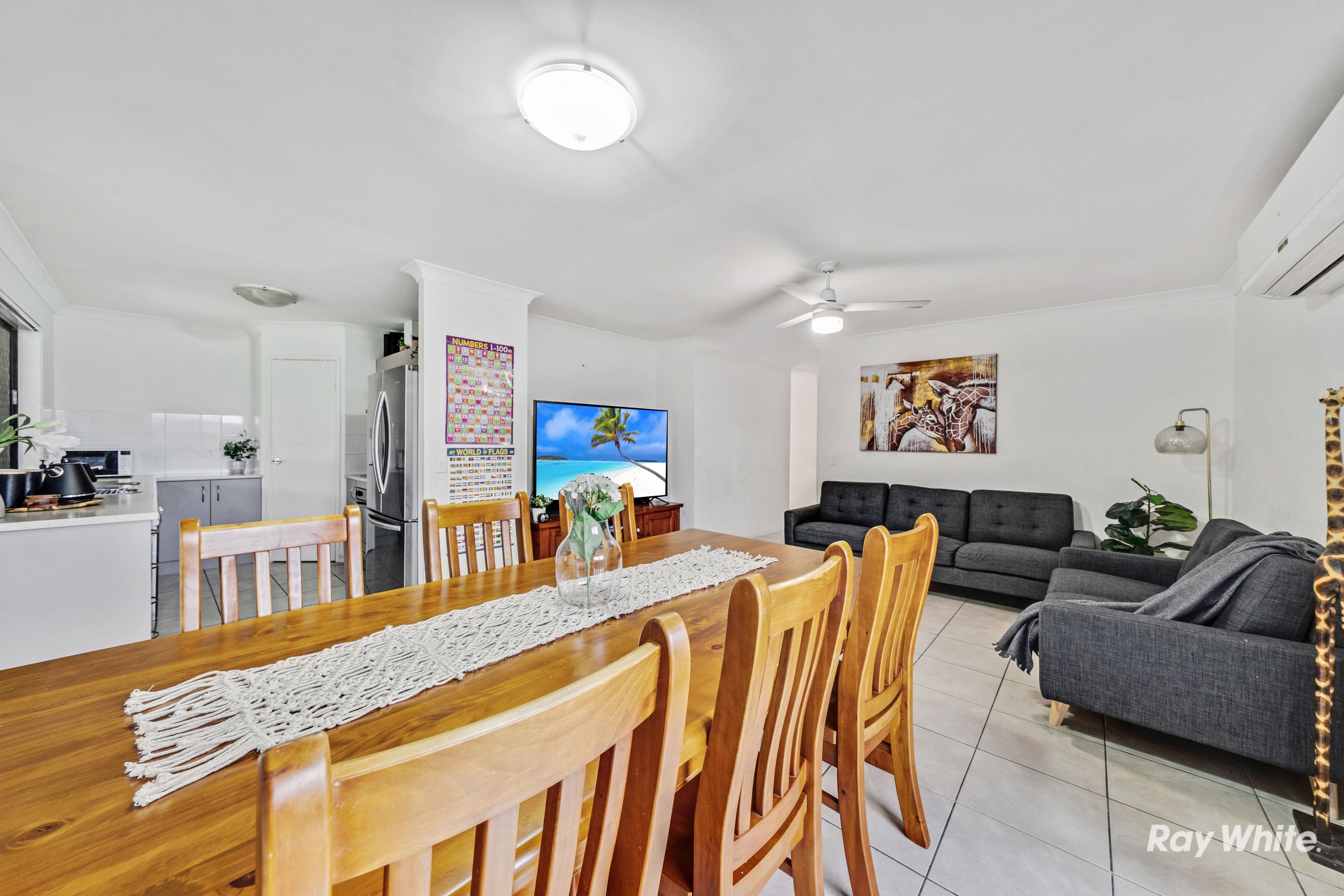 7 Pixie Hollow Court, Eagleby QLD 4207, Eagleby - Thumbnail 2