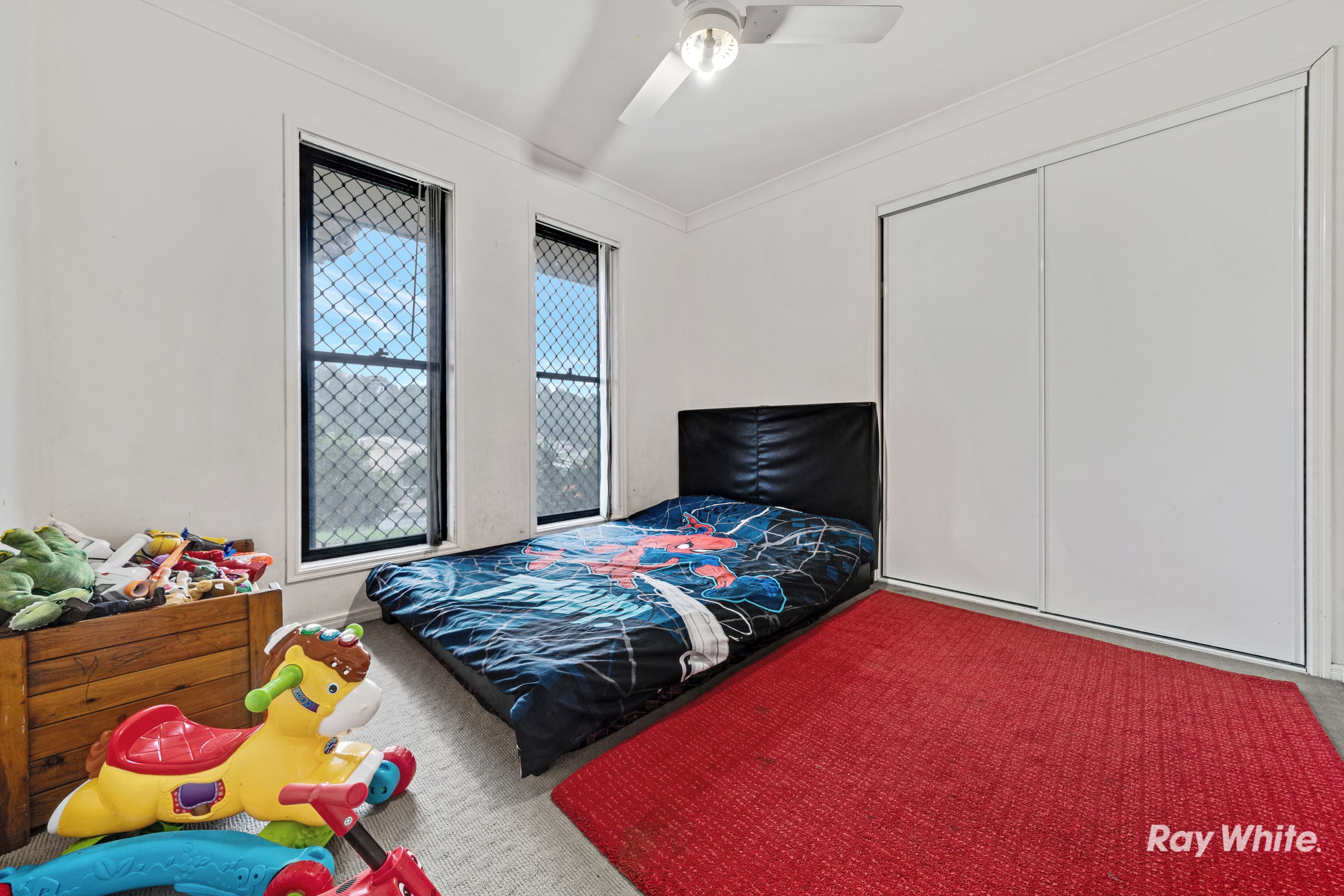 7 Pixie Hollow Court, Eagleby QLD 4207, Eagleby - Thumbnail 5