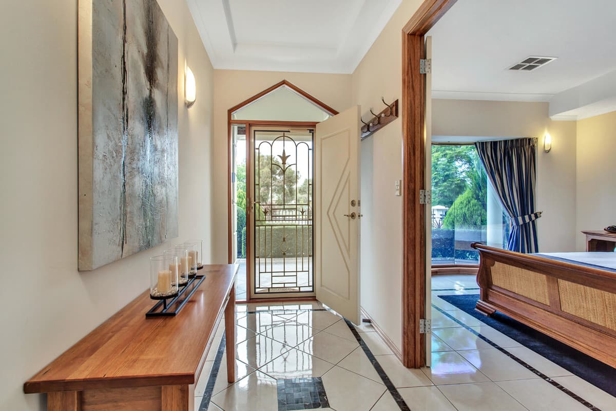 8 Hendry Court, Gilles Plains SA 5086, Gilles Plains - Thumbnail 2
