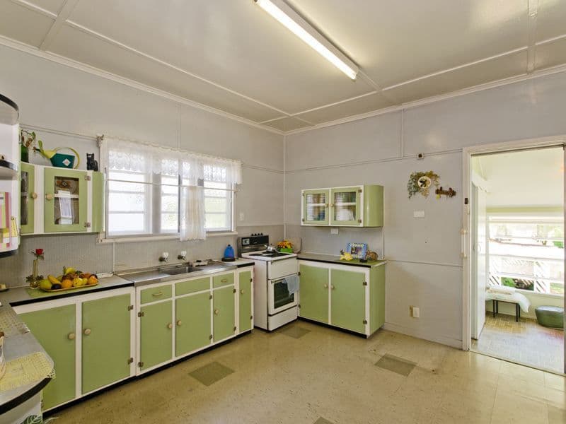 17 Wally Street, NUNDAH QLD 4012, Nundah - Thumbnail 4