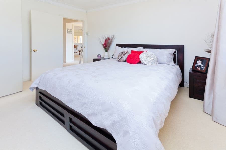 39 Sapphire Street, HOLLAND PARK QLD 4121, Holland Park - Thumbnail 5