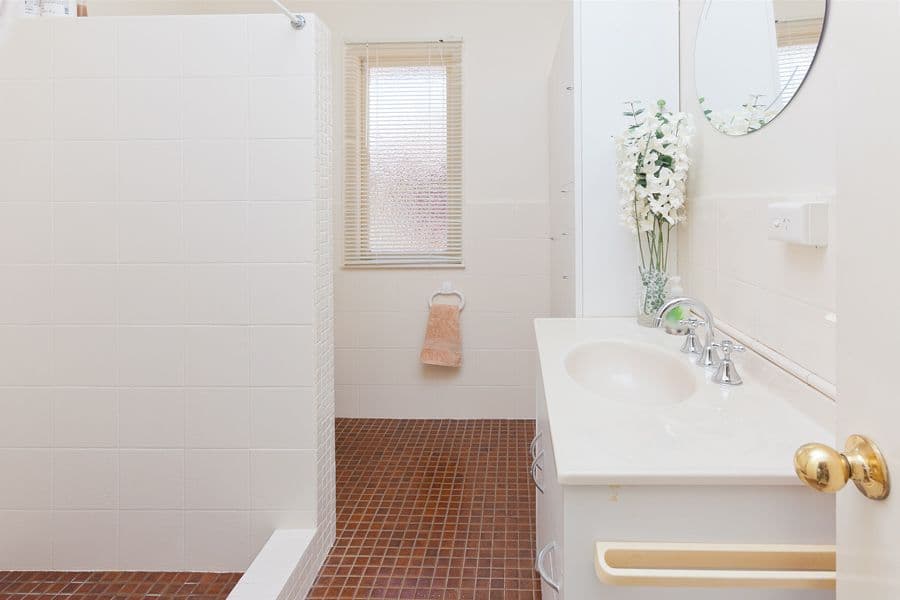 39 Sapphire Street, HOLLAND PARK QLD 4121, Holland Park - Thumbnail 6