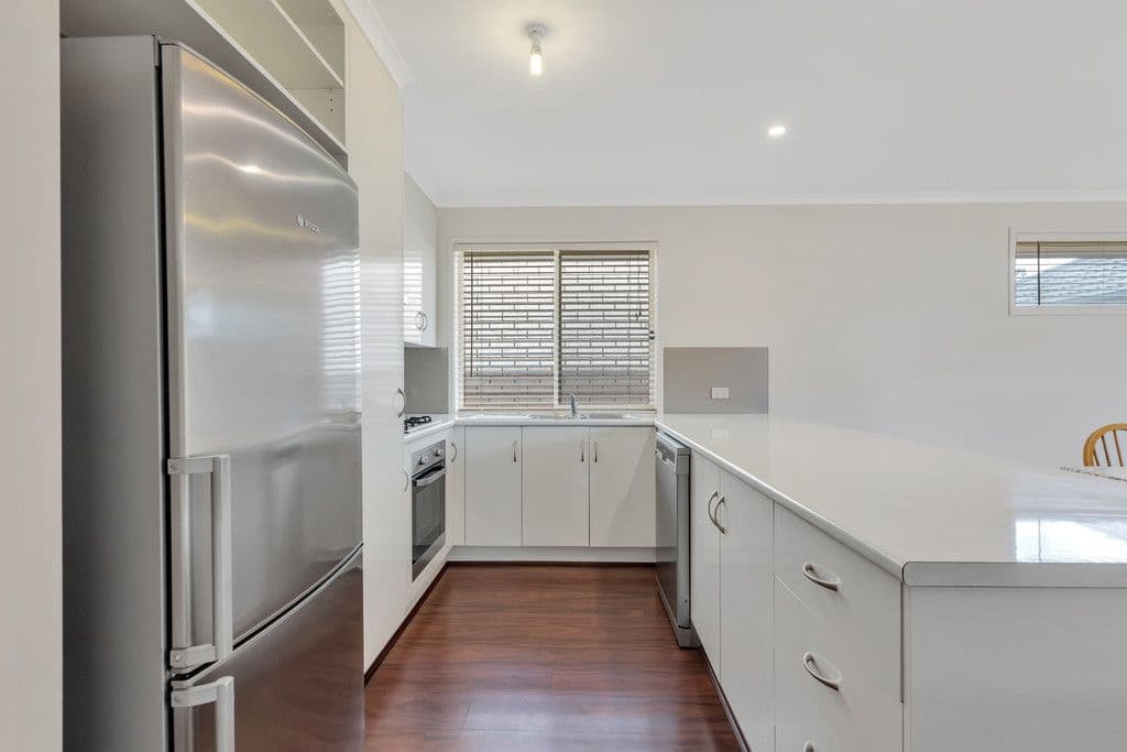 29 Scarlet Avenue, Munno Para SA 5115, Munno Para - Thumbnail 2