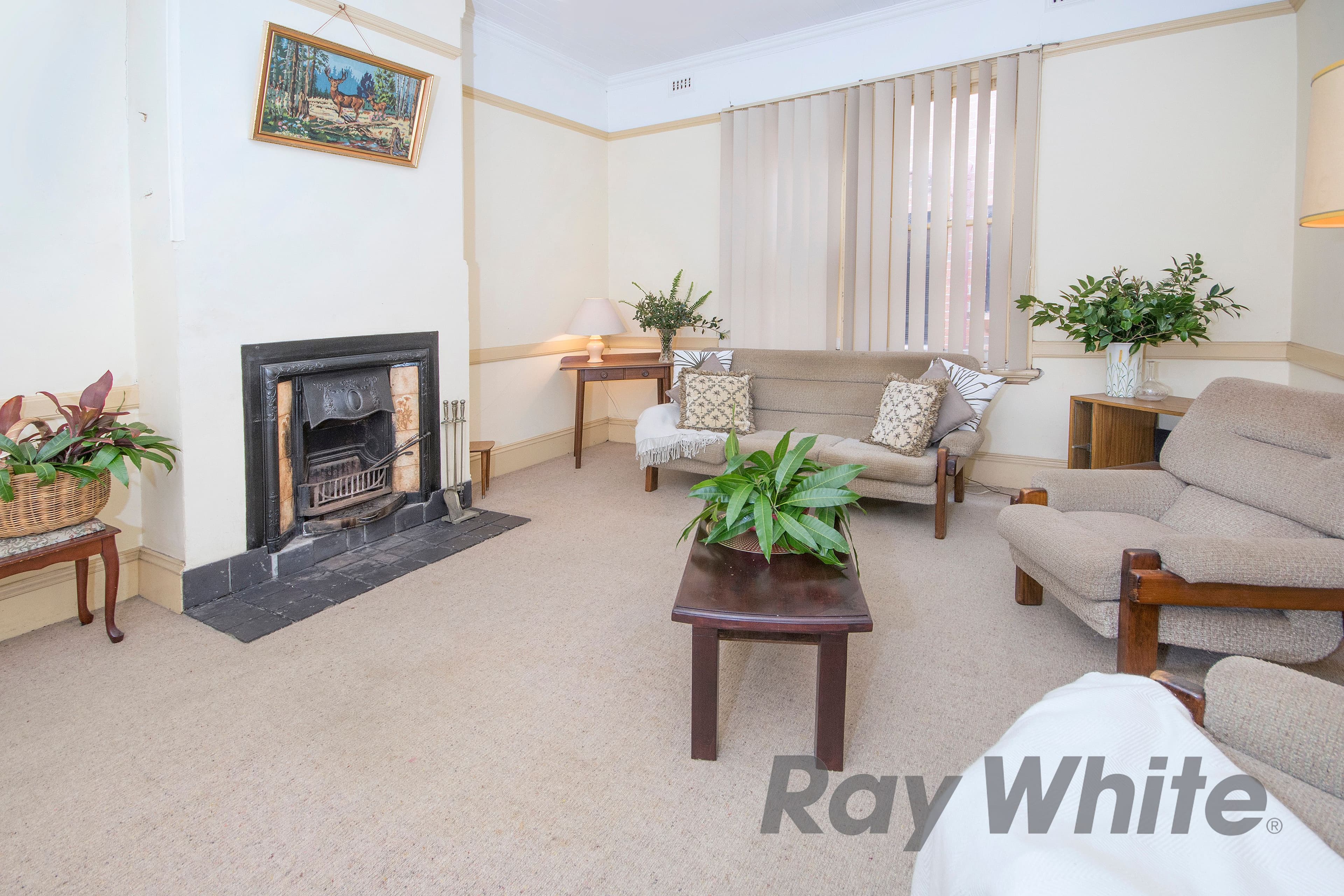 13 Dixon Street, Hamilton - Thumbnail 3
