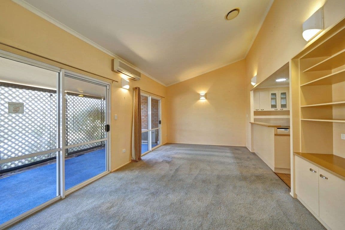 15 Thabeban Street, Avenell Heights QLD 4670, Avenell Heights - Thumbnail 7