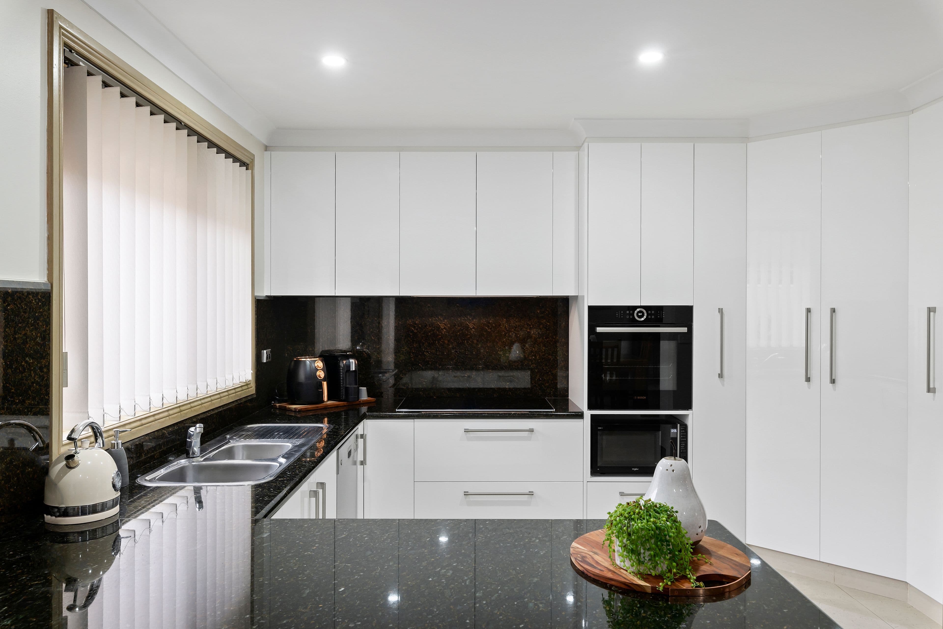 25 Wilmot Drive, Delahey VIC 3037, Delahey - Thumbnail 3