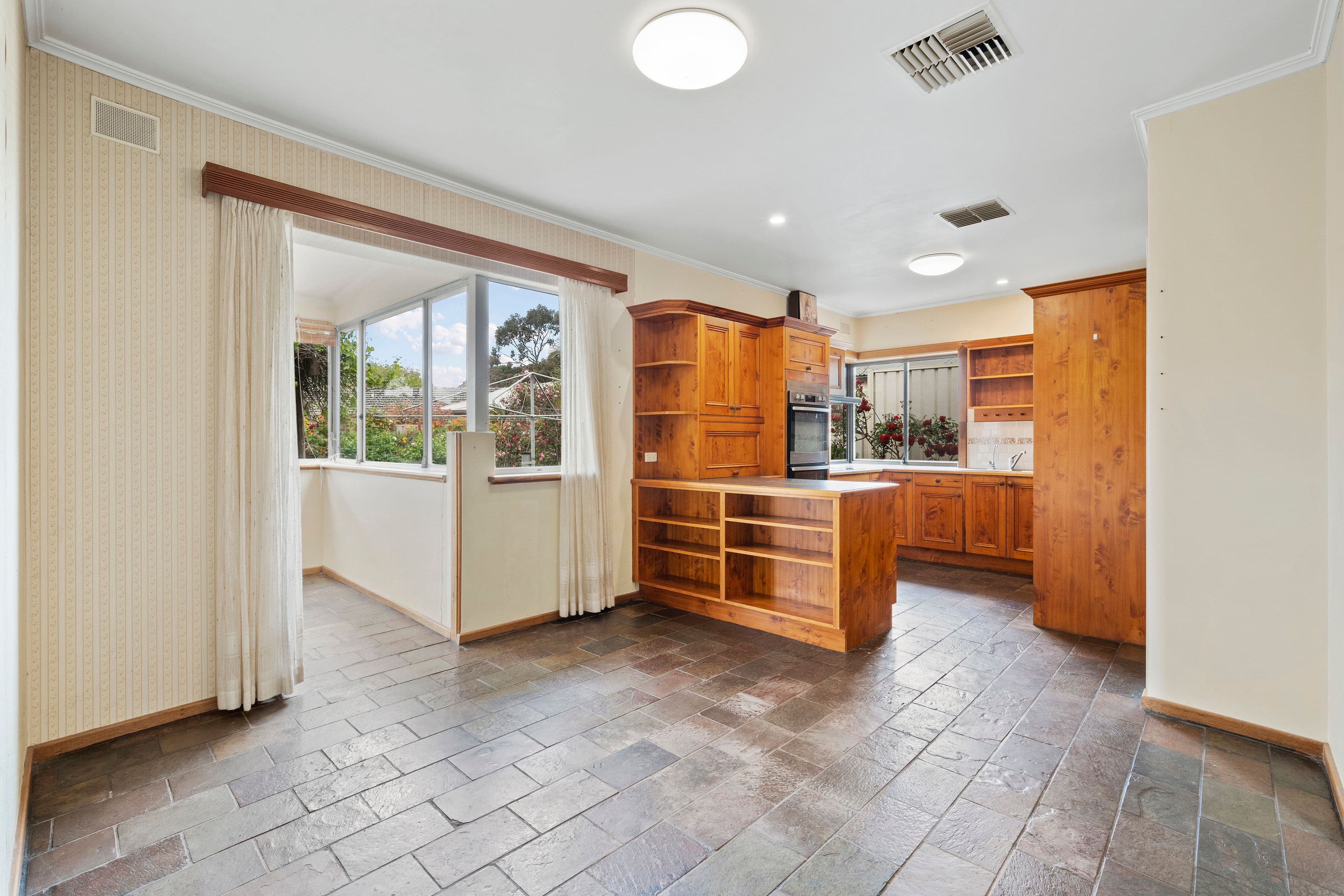 9 Moule Crescent, Dernancourt SA 5075, Dernancourt - Thumbnail 2