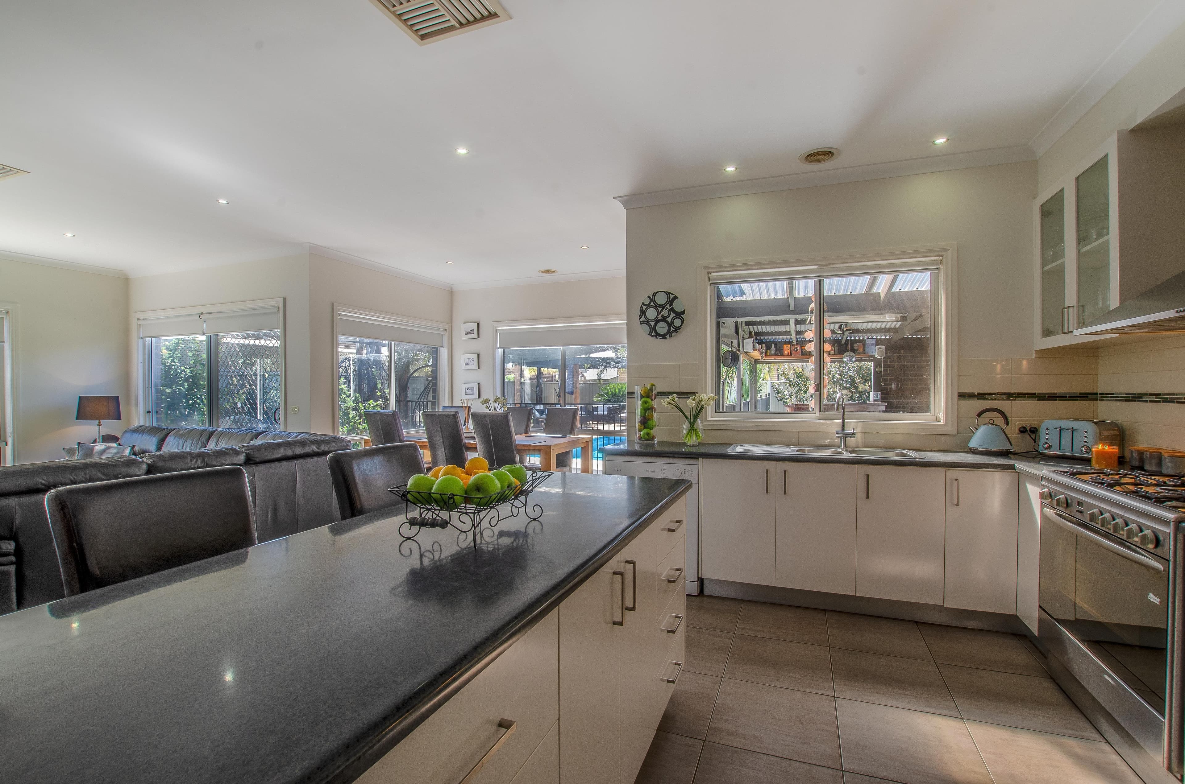 10 Kildare Avenue, Moama - Thumbnail 7