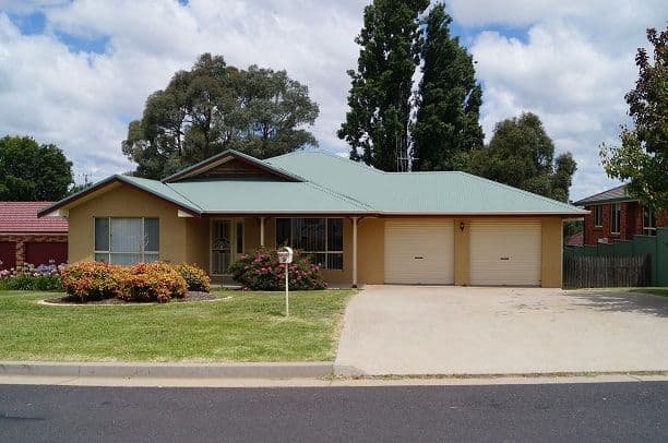 9 Rodd Place, Orange NSW 2800, Orange - Image 1