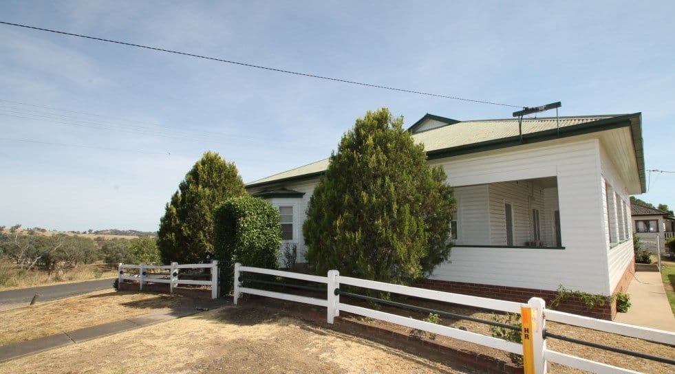 27 Dalley Street, Quirindi - Image 1