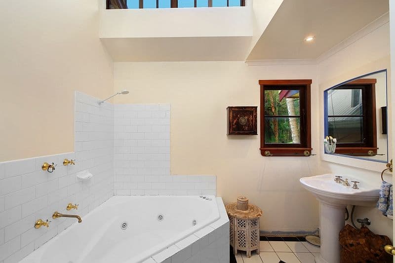 11 Palmgrove Place, North Avoca - Thumbnail 8
