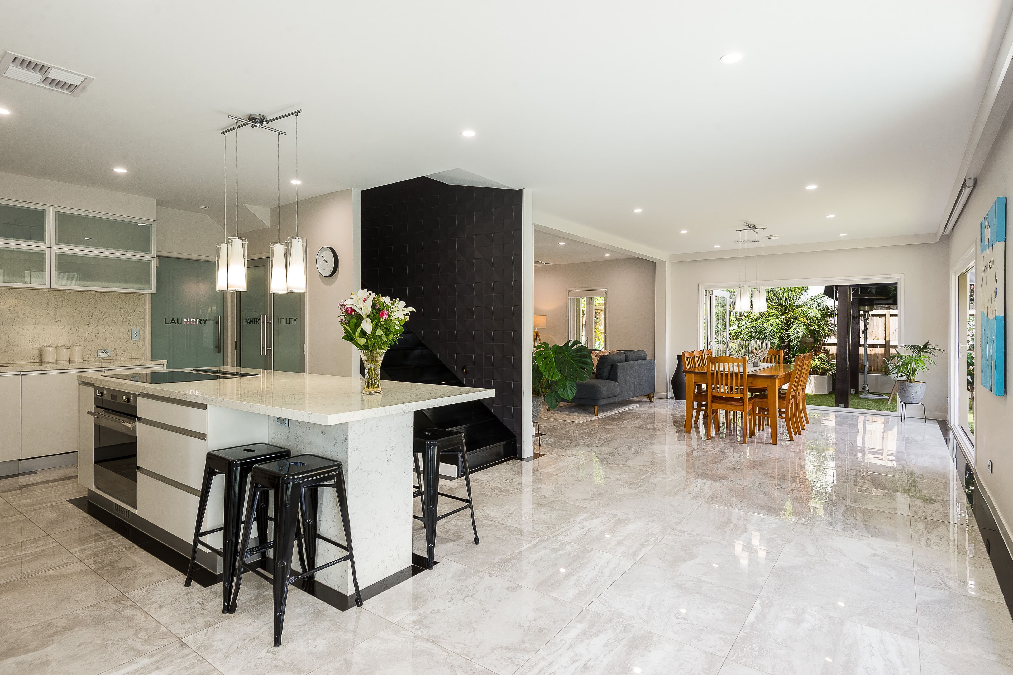 53 Harris Street, Hawthorne QLD 4171, Hawthorne - Thumbnail 5
