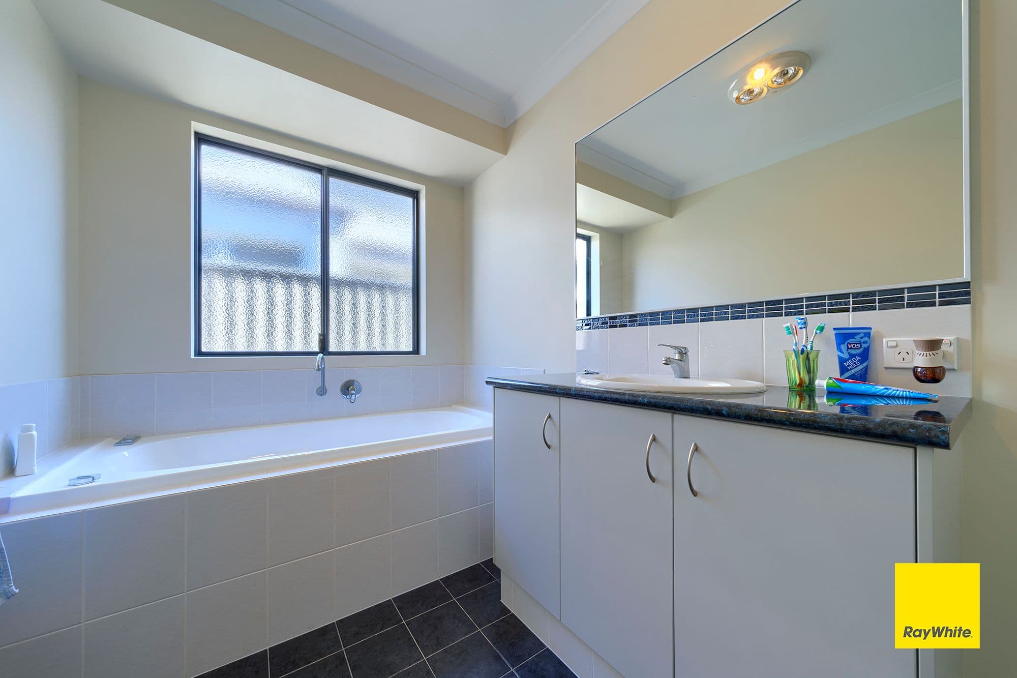 49 Grenfell Drive, Bayonet Head WA 6330, Bayonet Head - Thumbnail 8