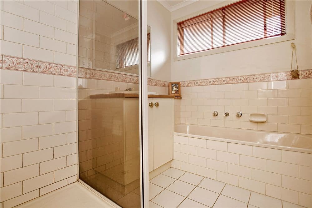 7 Creswick Court, CORIO VIC 3214, Corio - Thumbnail 5