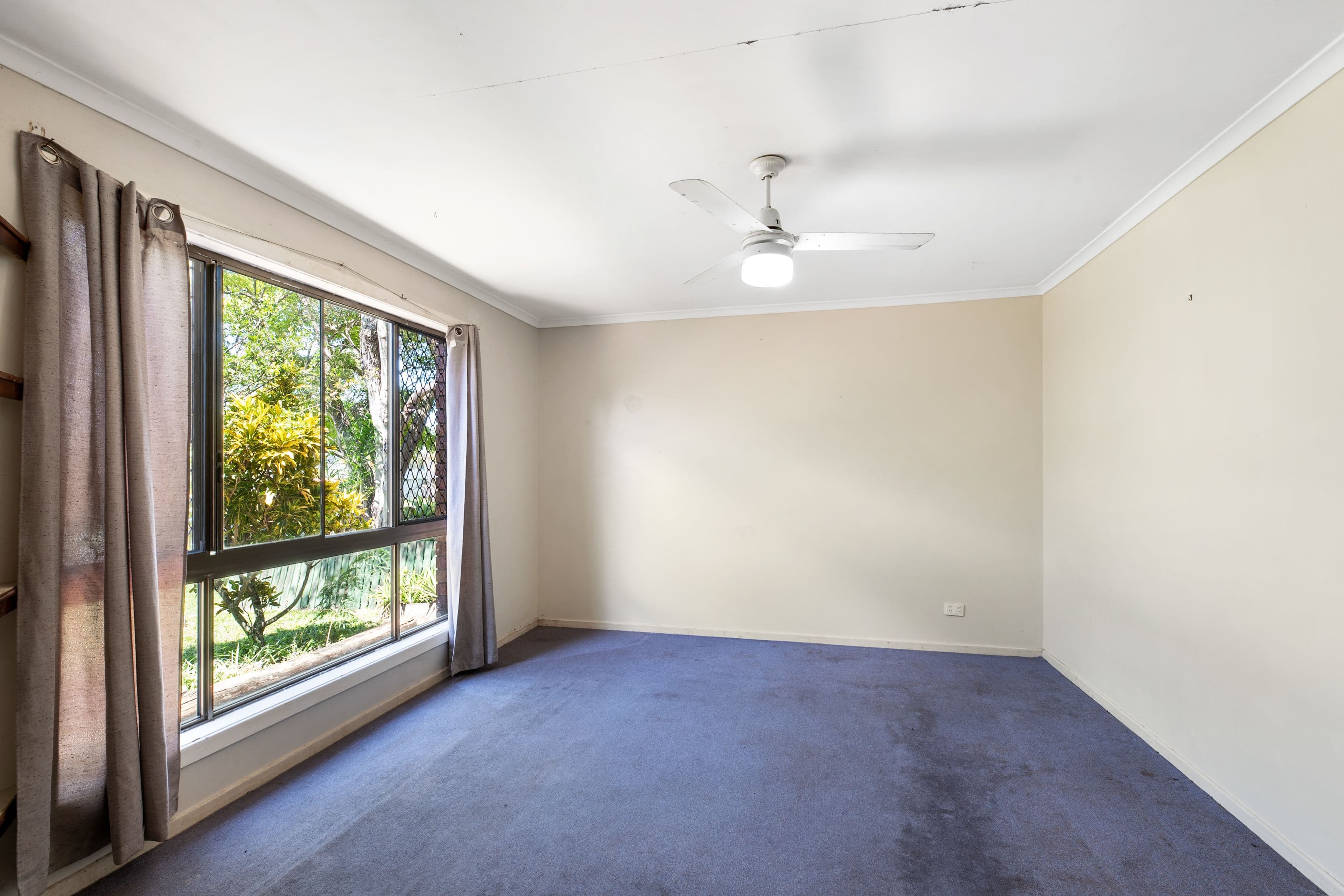 13 Cliffdale Avenue, Deception Bay QLD 4508, Deception Bay - Thumbnail 7