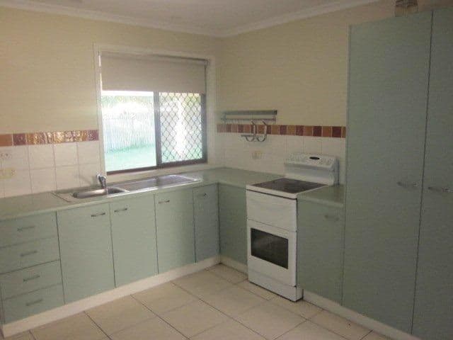 18 Forest Glen Court, CAMIRA QLD 4300, Camira - Thumbnail 7