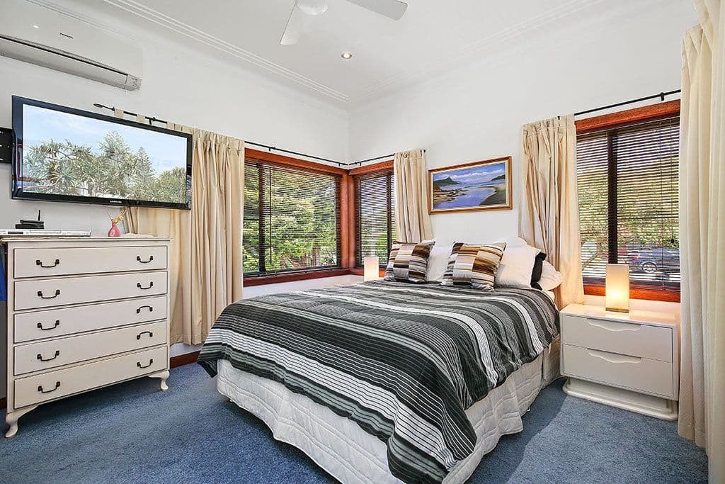 15 Banks Road, Earlwood - Thumbnail 2