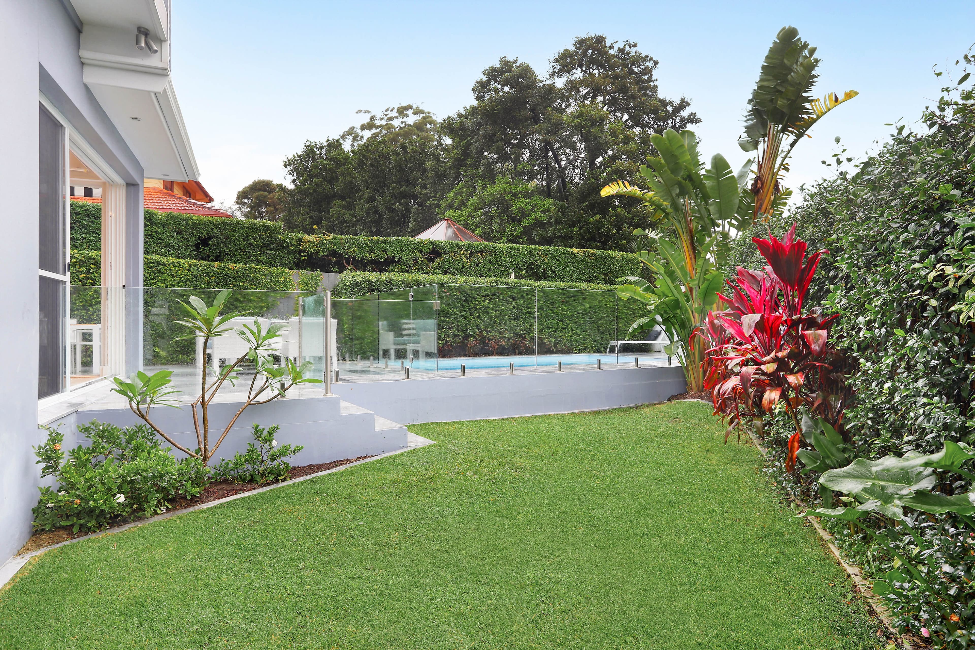 12 Allambie Avenue, Caringbah South NSW 2229, Caringbah South - Thumbnail 2