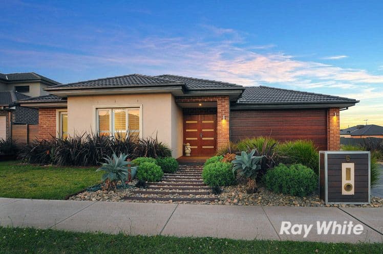 6 Aspera Place, Cranbourne North VIC 3977, Cranbourne North - Image 1