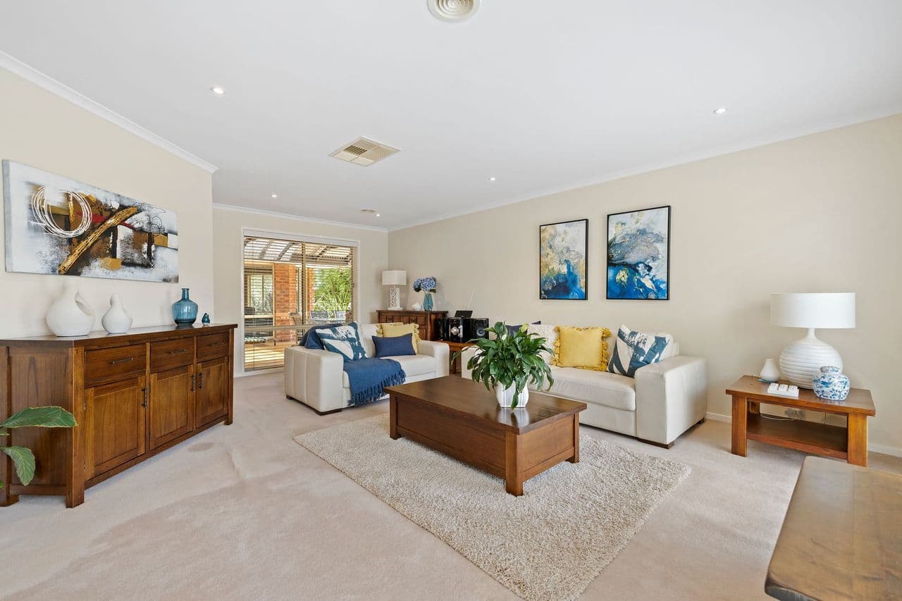 5 Mayfield Place, Rowville VIC 3178, Rowville - Thumbnail 3