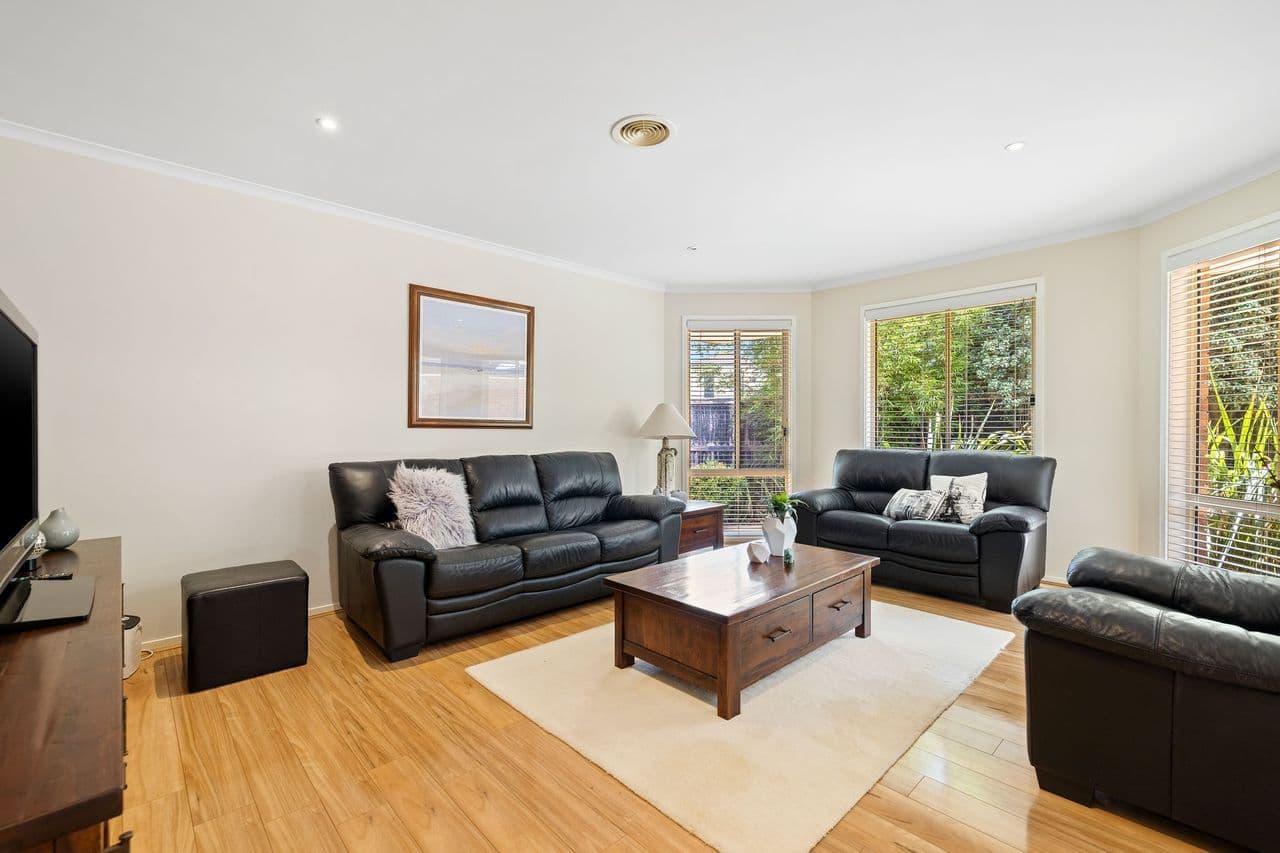 5 Mayfield Place, Rowville VIC 3178, Rowville - Thumbnail 4