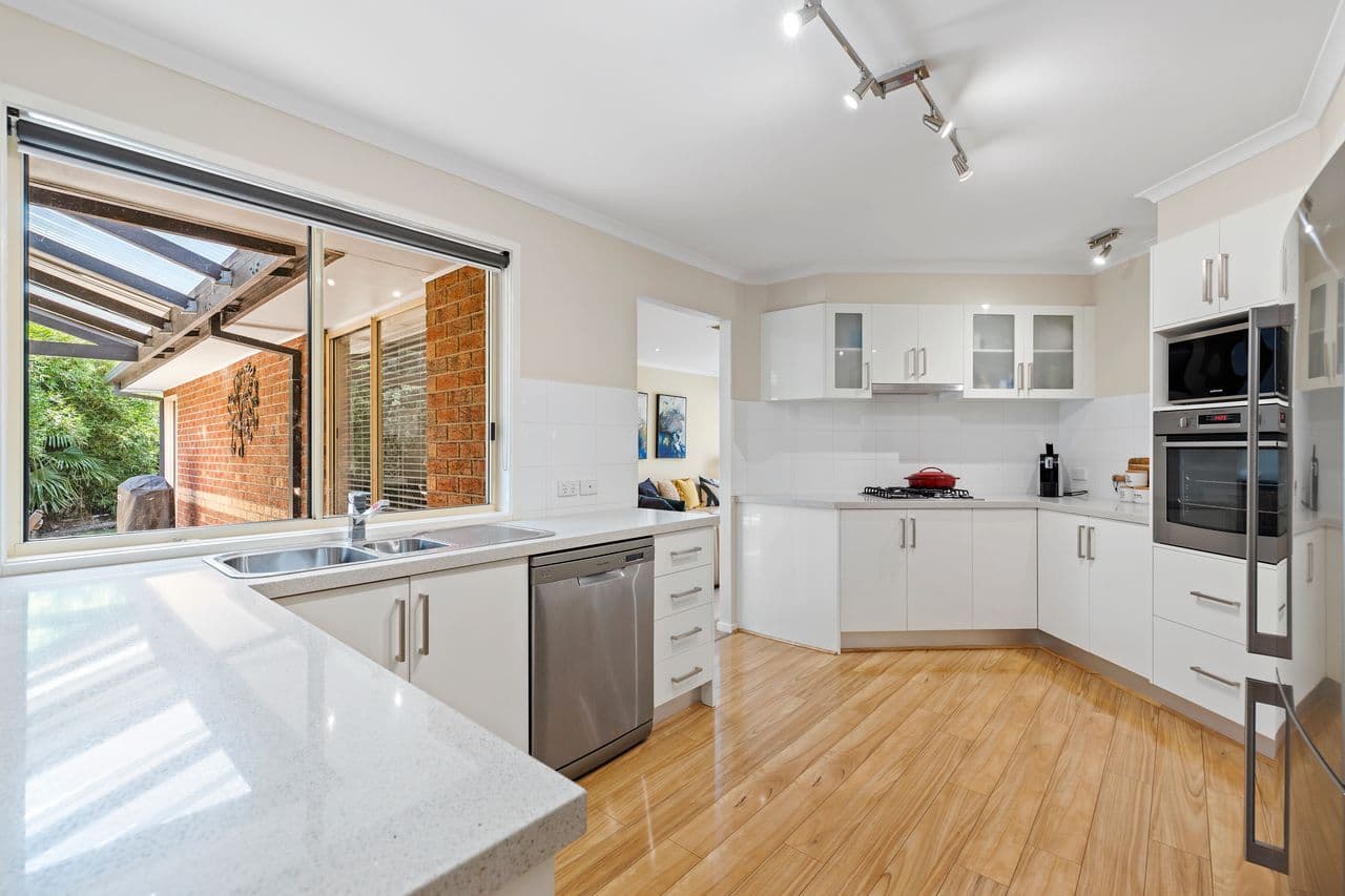 5 Mayfield Place, Rowville VIC 3178, Rowville - Thumbnail 7