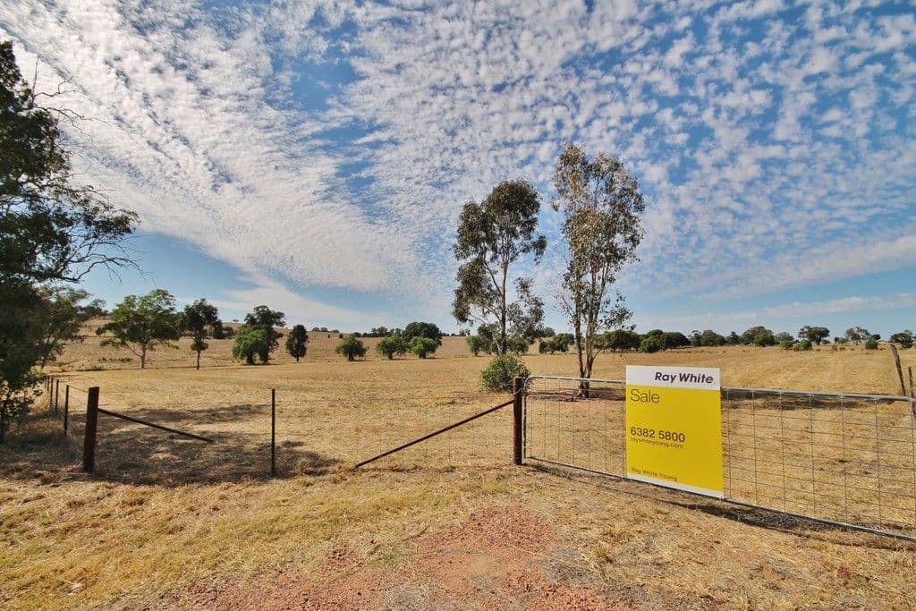 11 Murray's Lane, Grenfell NSW 2810, Grenfell - Image 1
