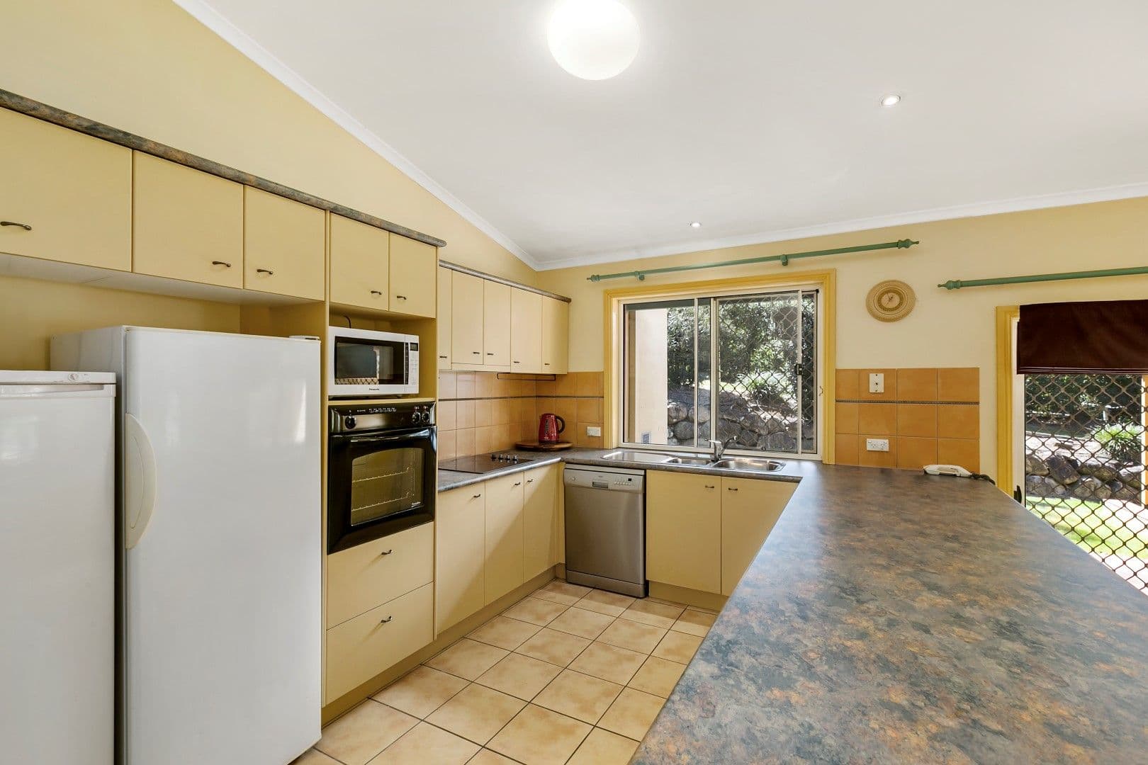 35 Guara Grove, Pimpama QLD 4209, Pimpama - Thumbnail 6