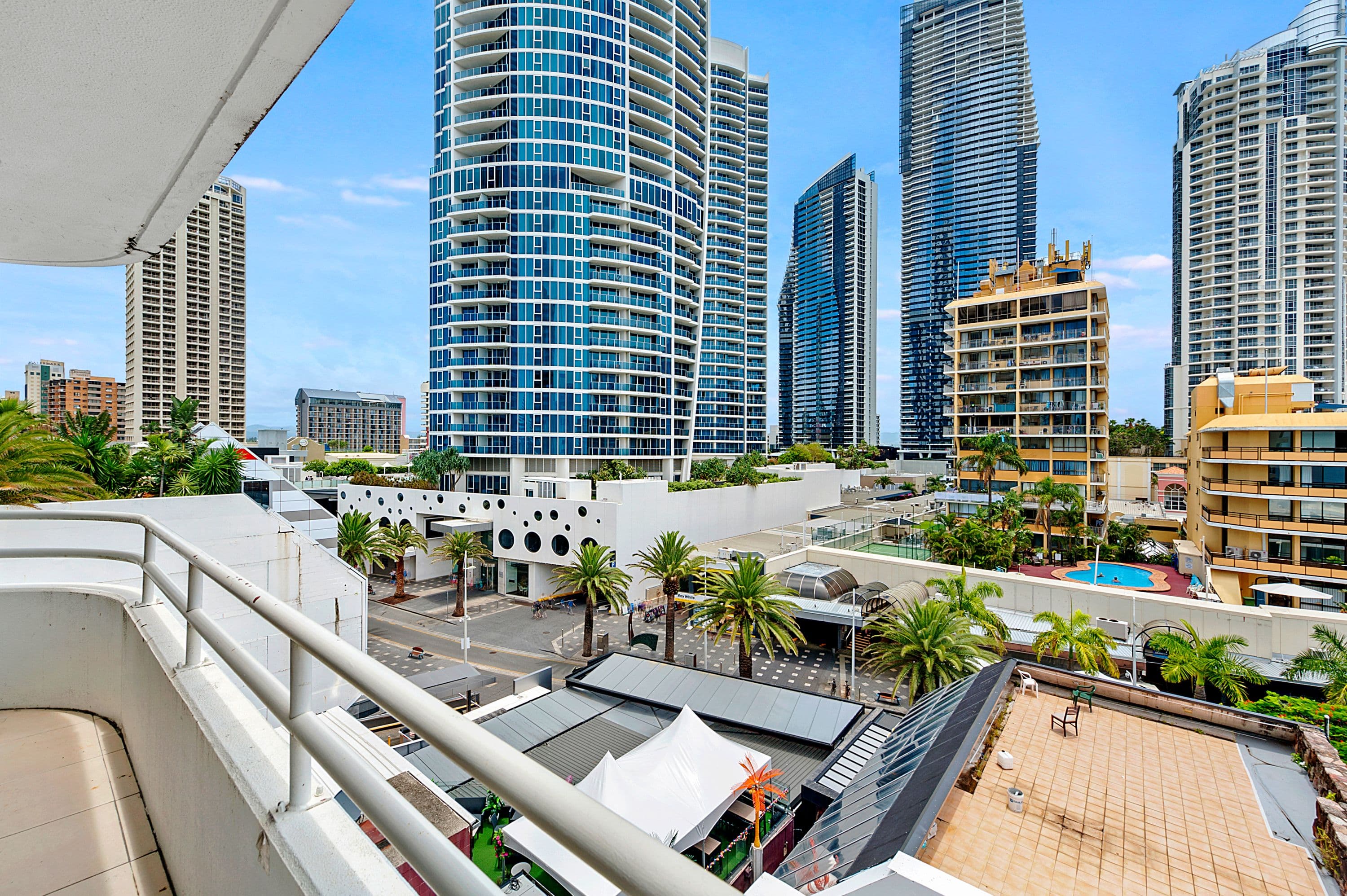 19 Orchid Avenue, Surfers Paradise QLD 4217, Surfers Paradise - Thumbnail 4