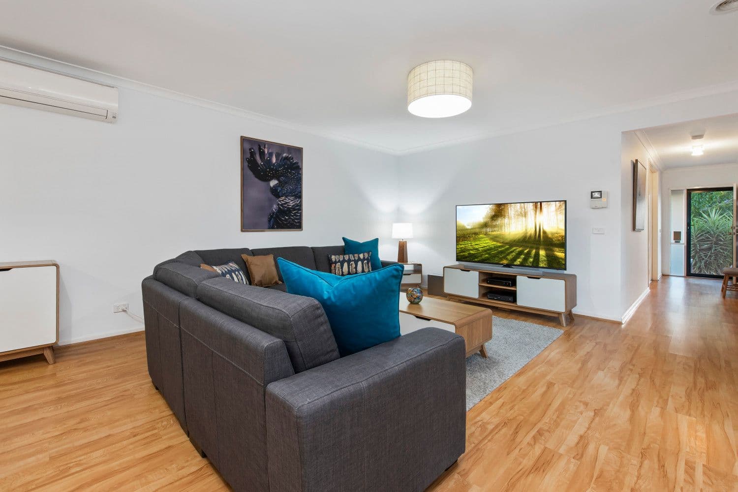 39 Downing Square, Pakenham VIC 3810, Pakenham - Thumbnail 3