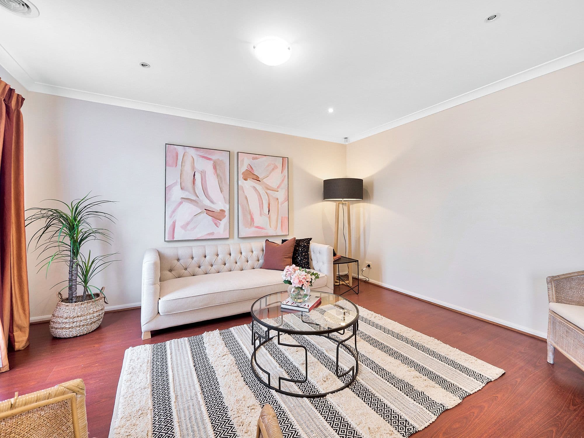 10 Robusta Avenue, Cranbourne VIC 3977, Cranbourne - Thumbnail 3
