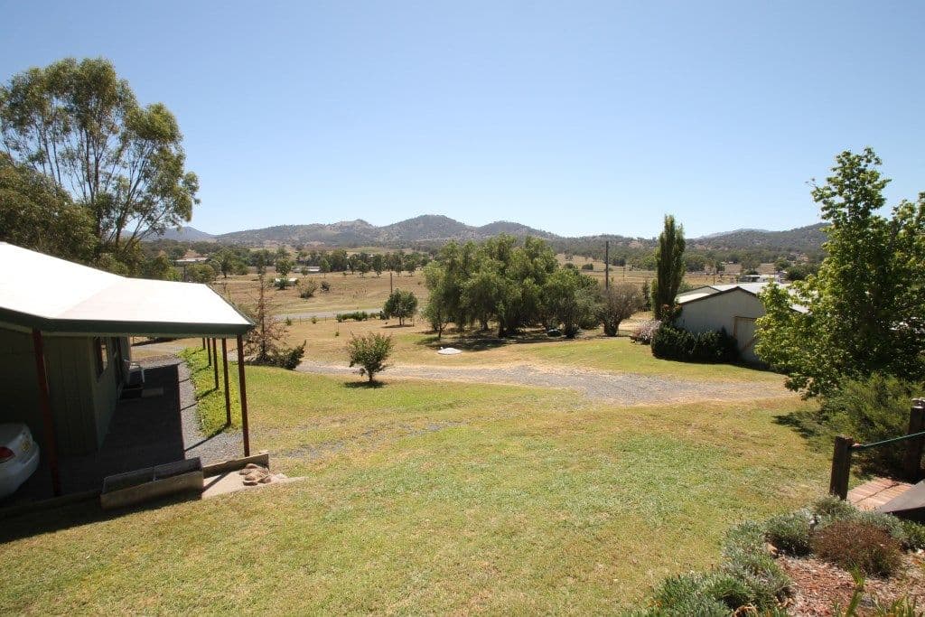 163 Maria Street, Wallabadah - Thumbnail 2