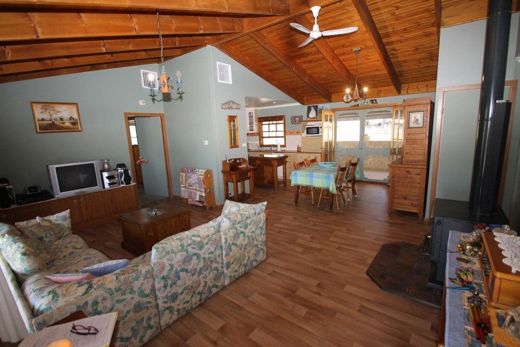163 Maria Street, Wallabadah - Thumbnail 3