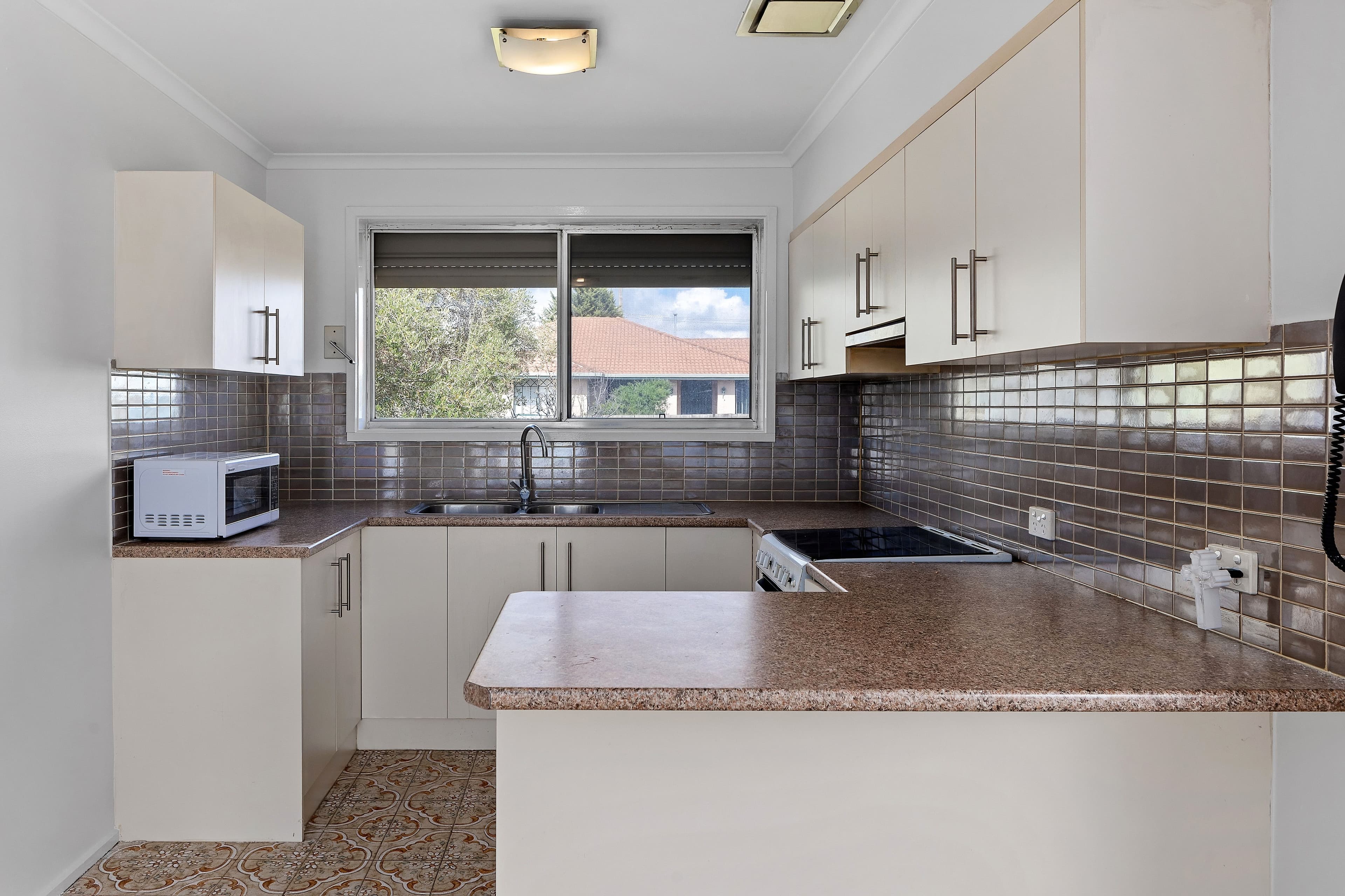 14 Canberra Grove, Lalor VIC 3075, Lalor - Thumbnail 4