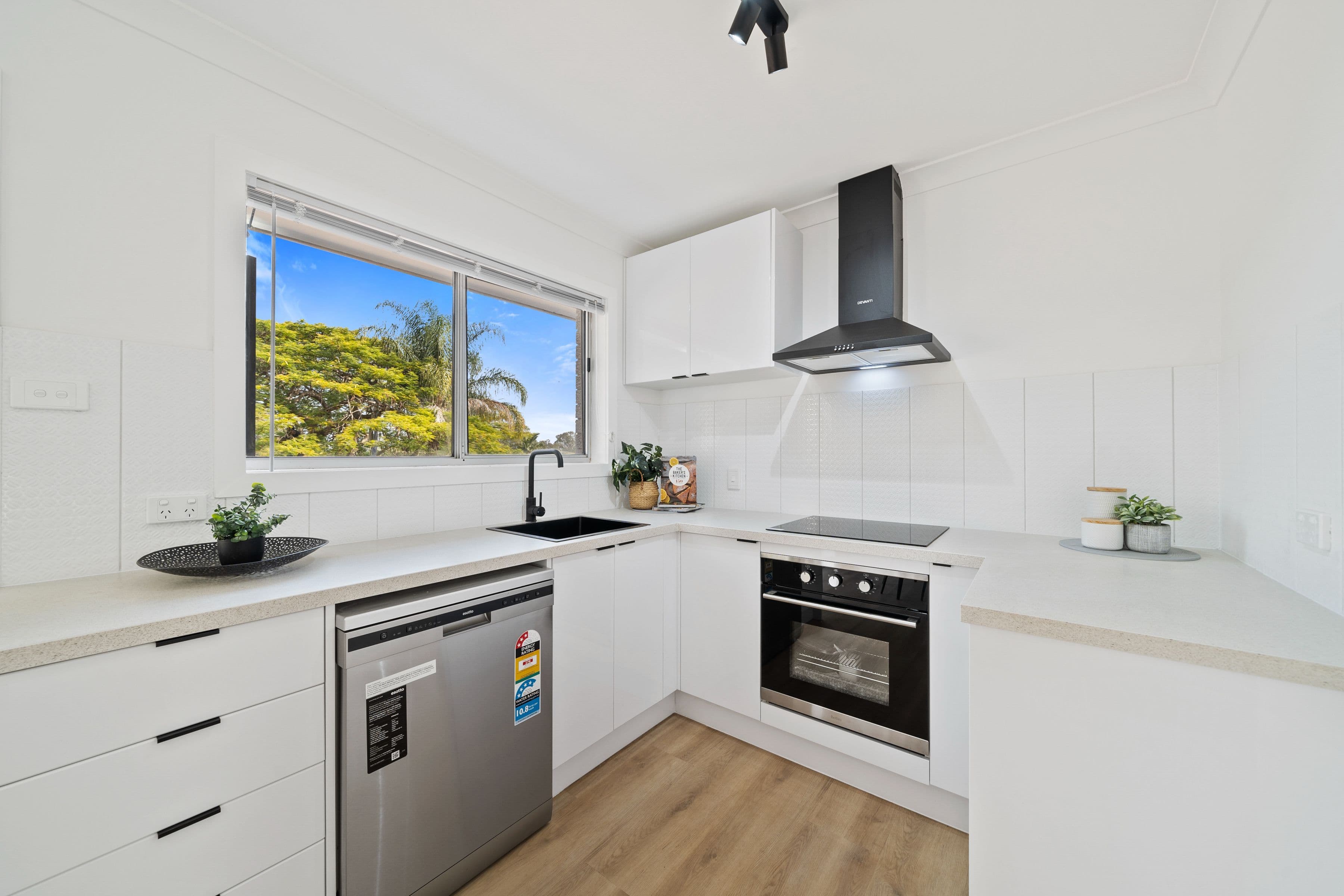 121 Aquarius Drive, Kingston QLD 4114, Kingston - Thumbnail 8