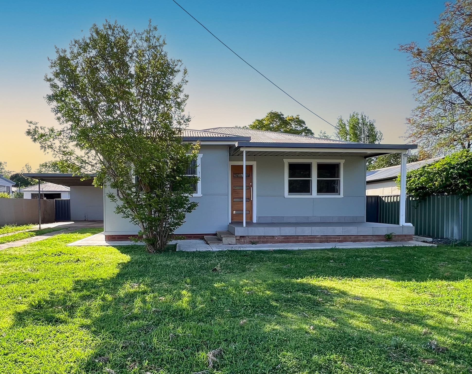 11 Sydney Street, Parkes NSW 2870, Parkes - Image 1