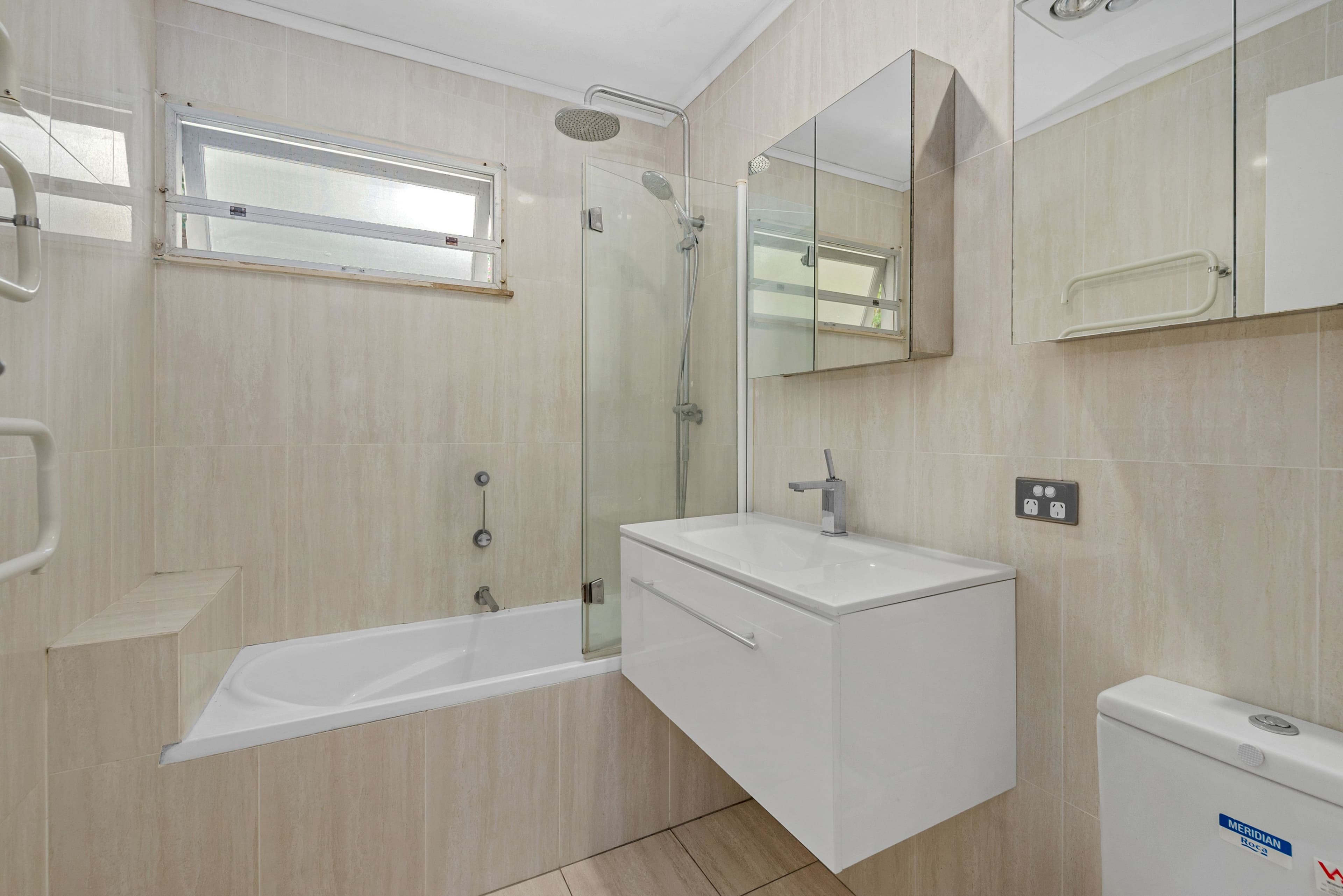 19 Greenlanes Road, Ashgrove QLD 4060, Ashgrove - Thumbnail 4