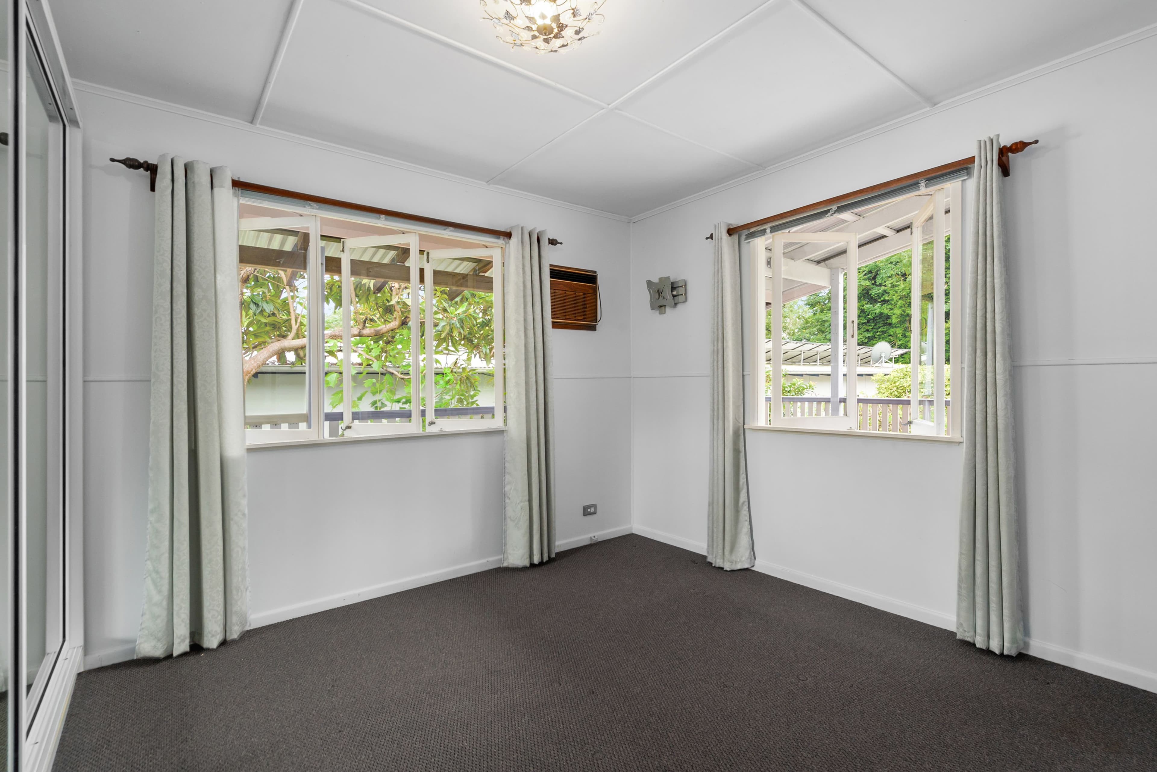 19 Greenlanes Road, Ashgrove QLD 4060, Ashgrove - Thumbnail 5
