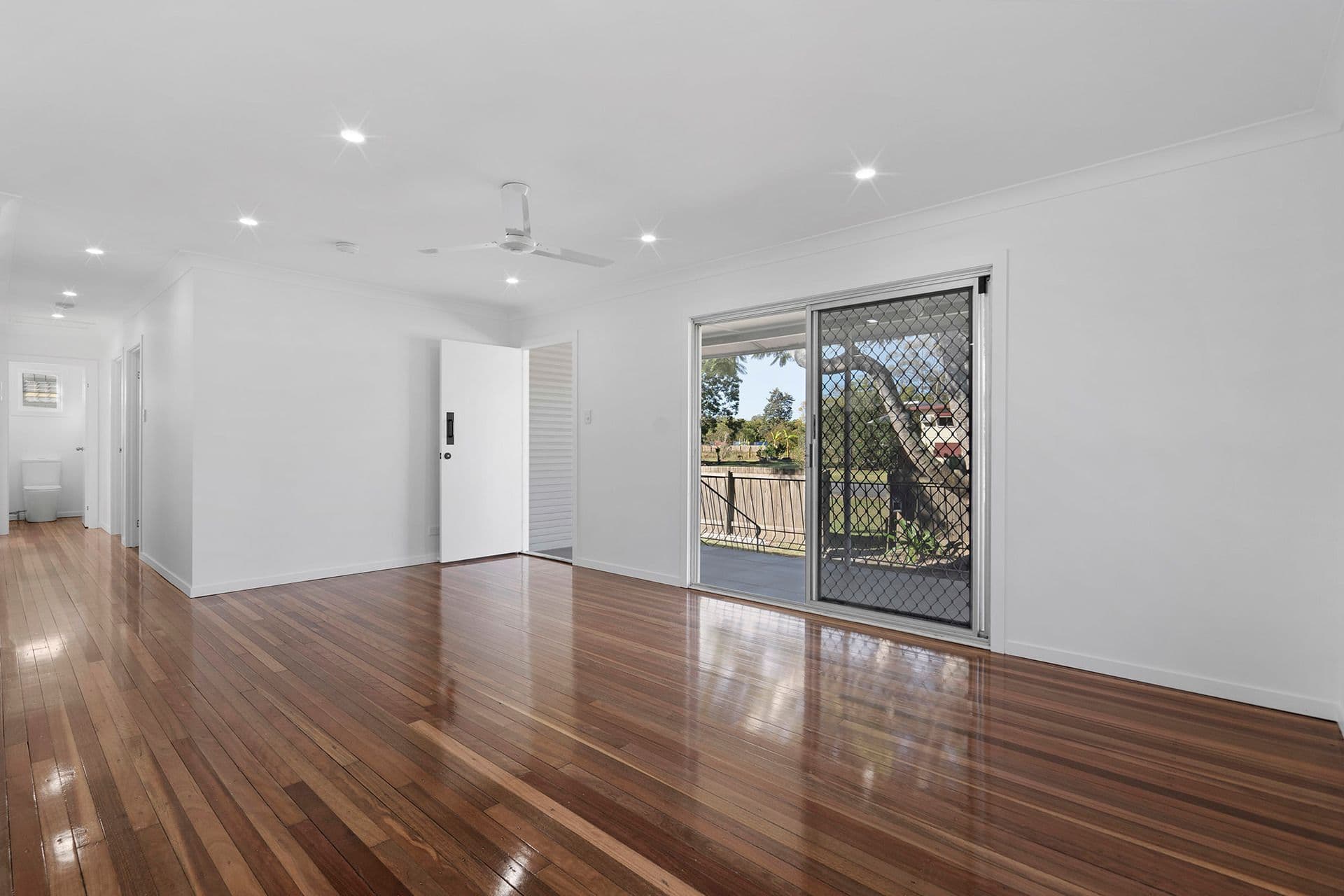 2 Lowe Street, Goodna QLD 4300, Goodna - Thumbnail 3