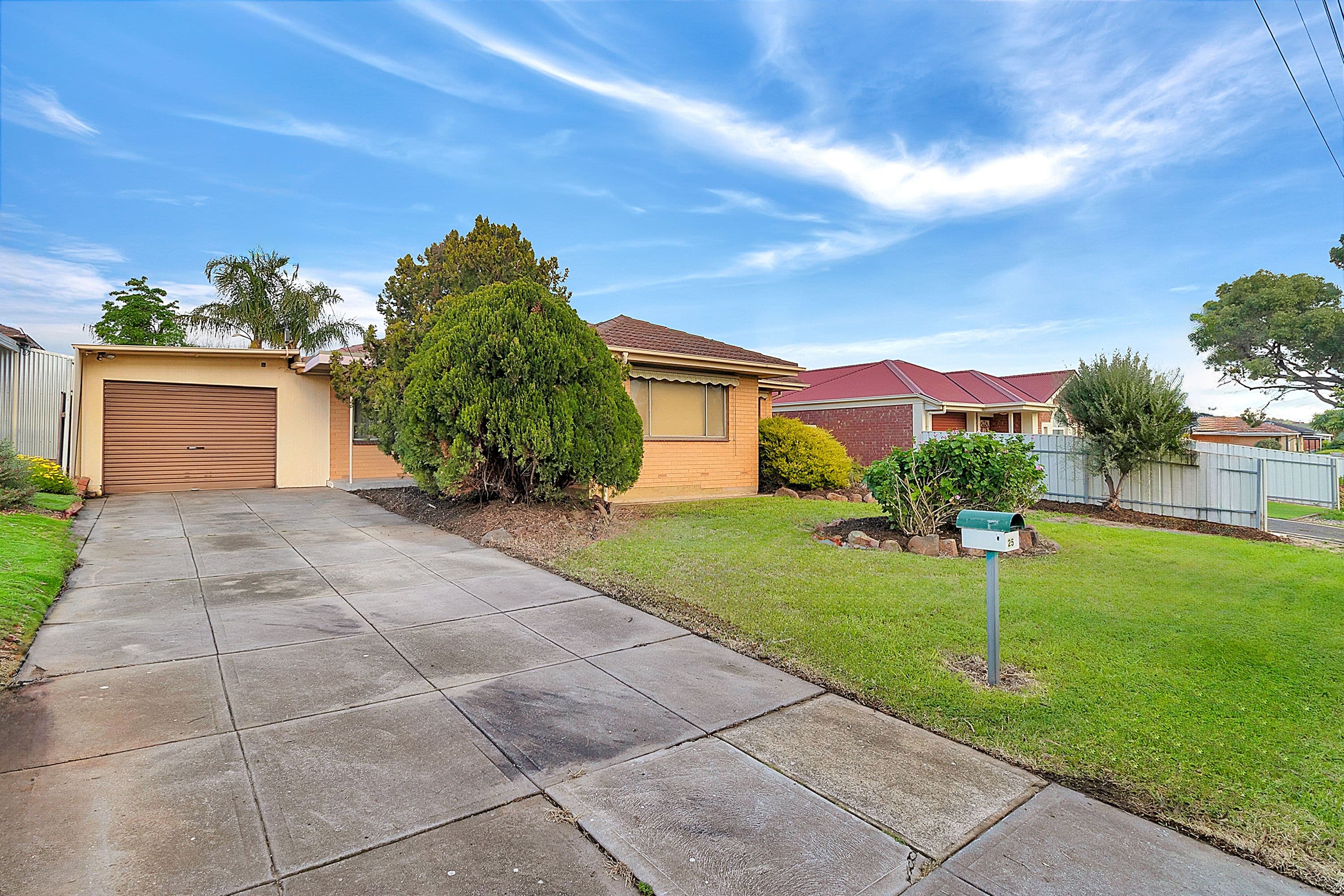 25 Neville Avenue, Modbury North SA 5092, Modbury North - Image 1