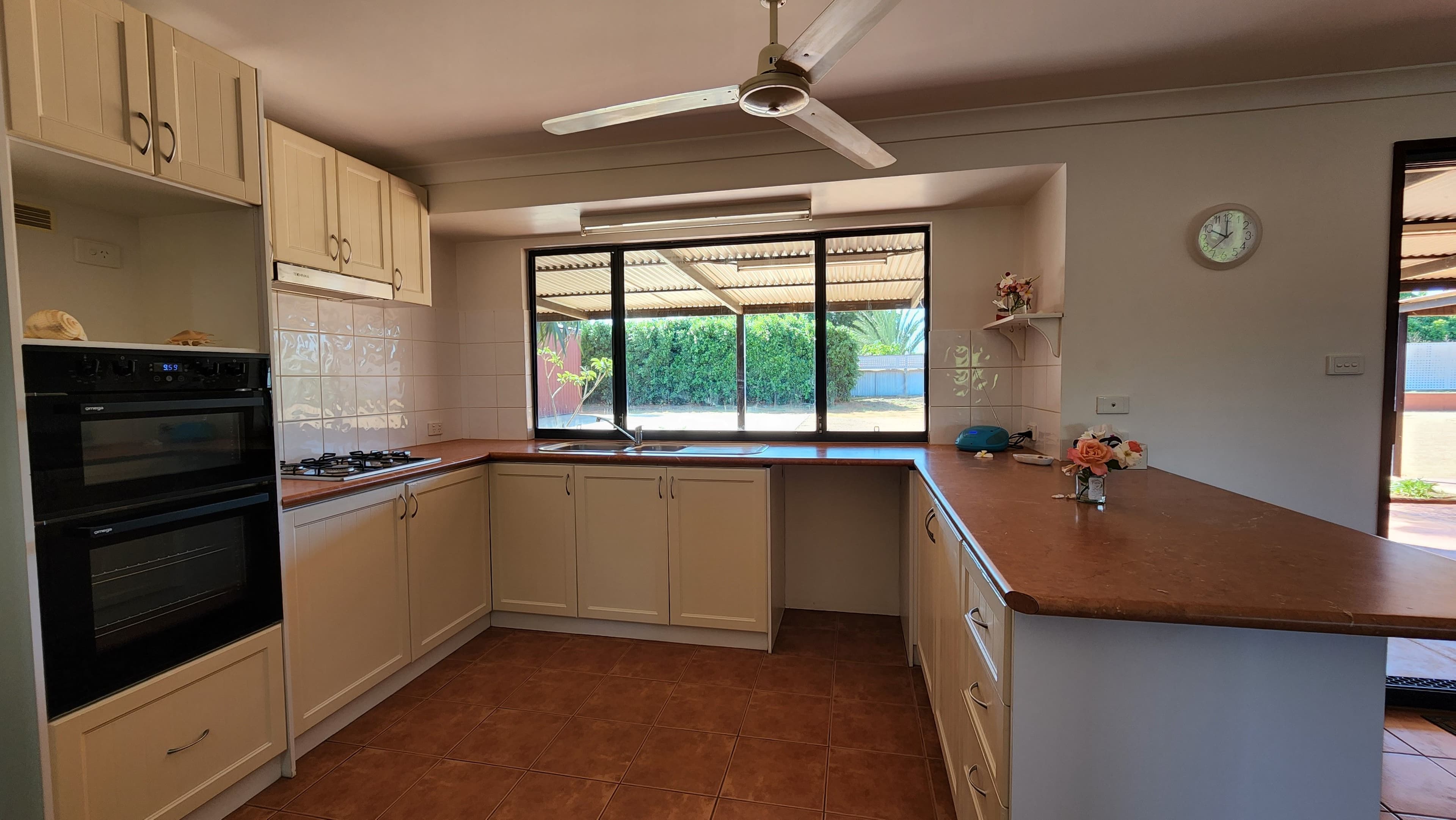 1006 North West Coastal Highway, Carnarvon WA 6701, Carnarvon - Thumbnail 2