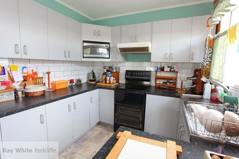 88 Pikett Street, CLONTARF QLD 4019, Clontarf - Thumbnail 4