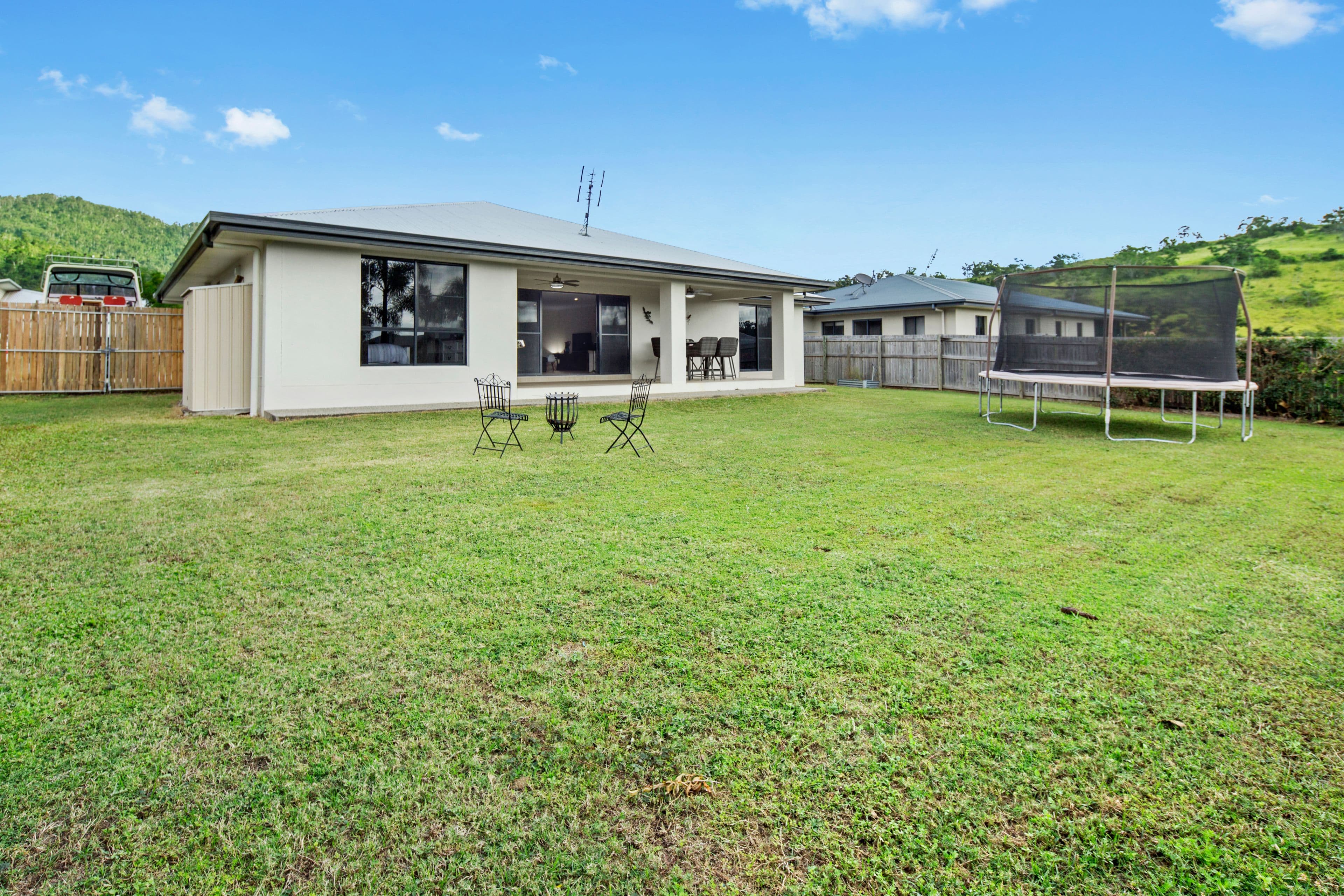 3 Endeavour Circuit, Cannonvale QLD 4802, Cannonvale - Thumbnail 2