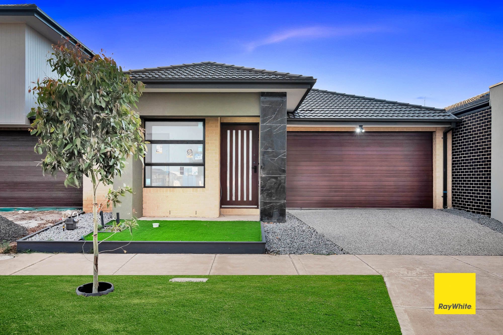 19 Manchado Street, Tarneit VIC 3029, Tarneit - Image 1